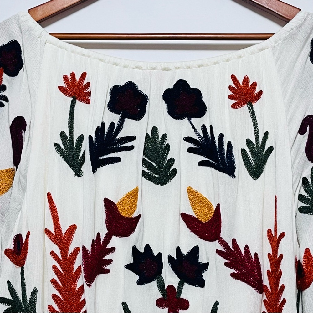 LAURIE FELT Embroidered Boho Blouse Size L Ivory Artsy Floral Balloon Sleeve Top - Picture 8 of 16